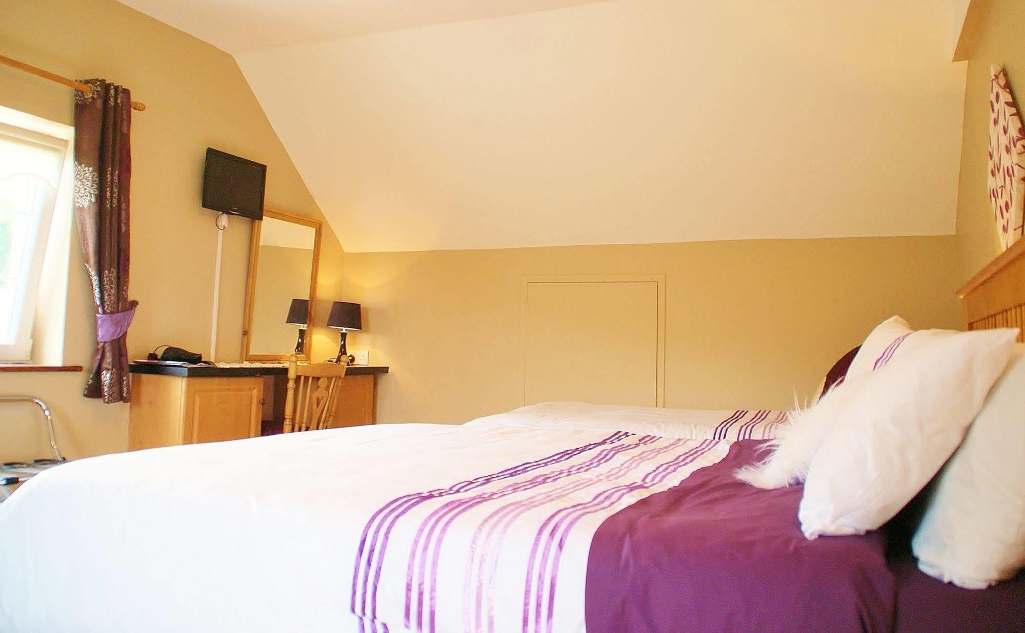 Strand'S End House Rooms Only, No Breakfast Served Cahersiveen Exterior foto